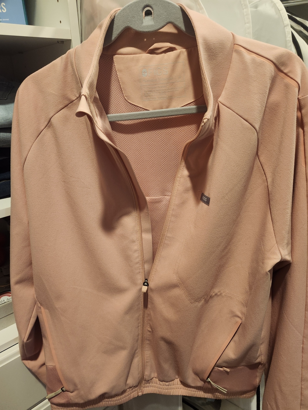 Figs Pink Sand Sydney Scrub Jacket M - Picture 3 of 9